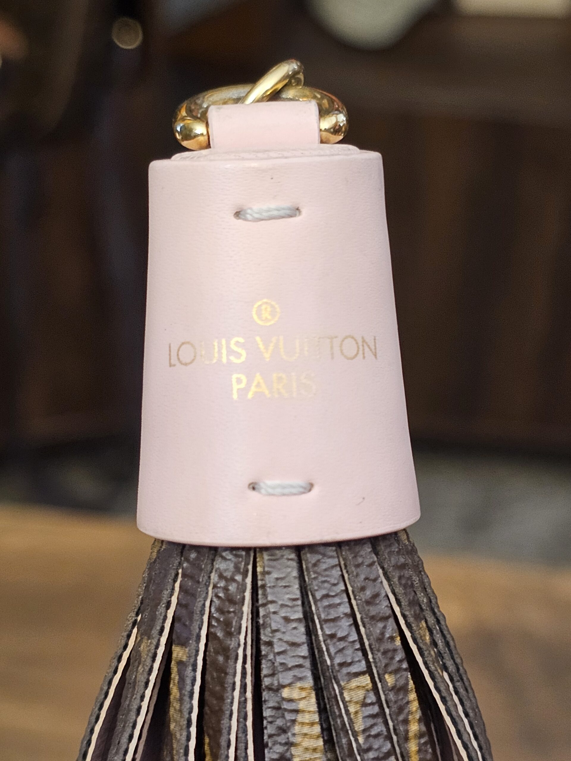 Pink leather cap stamped LOUIS VUITTON PARIS