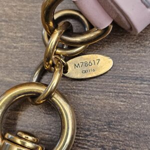 Chain with the tag reading M78617 CX1116