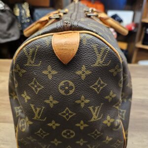 Other side view with the vachetta end tab