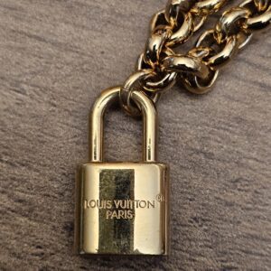 Close up of the engraved padlock