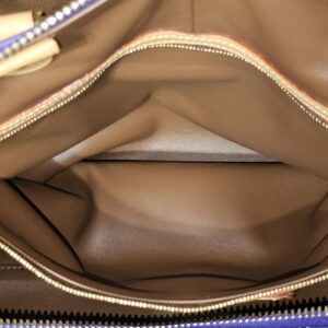 Interior pocket along the lining