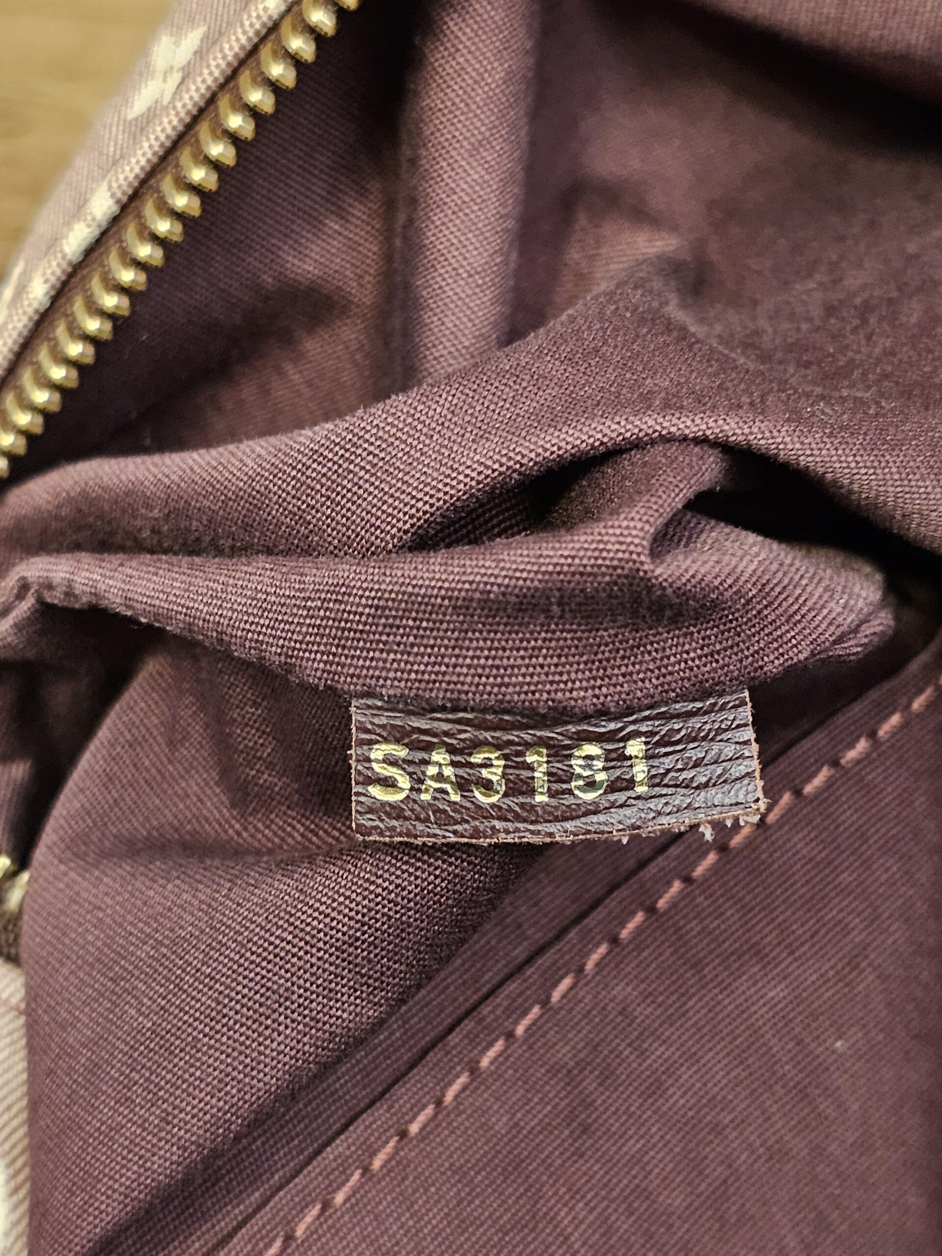Date code SA3181 stamped inside