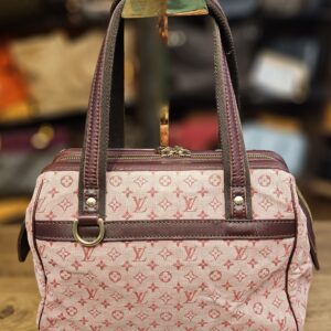 Back view of the bag