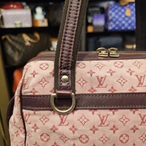 Front D ring and strap tab