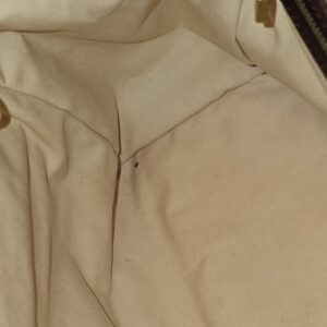 Interior lining with tiny spots on the bottom